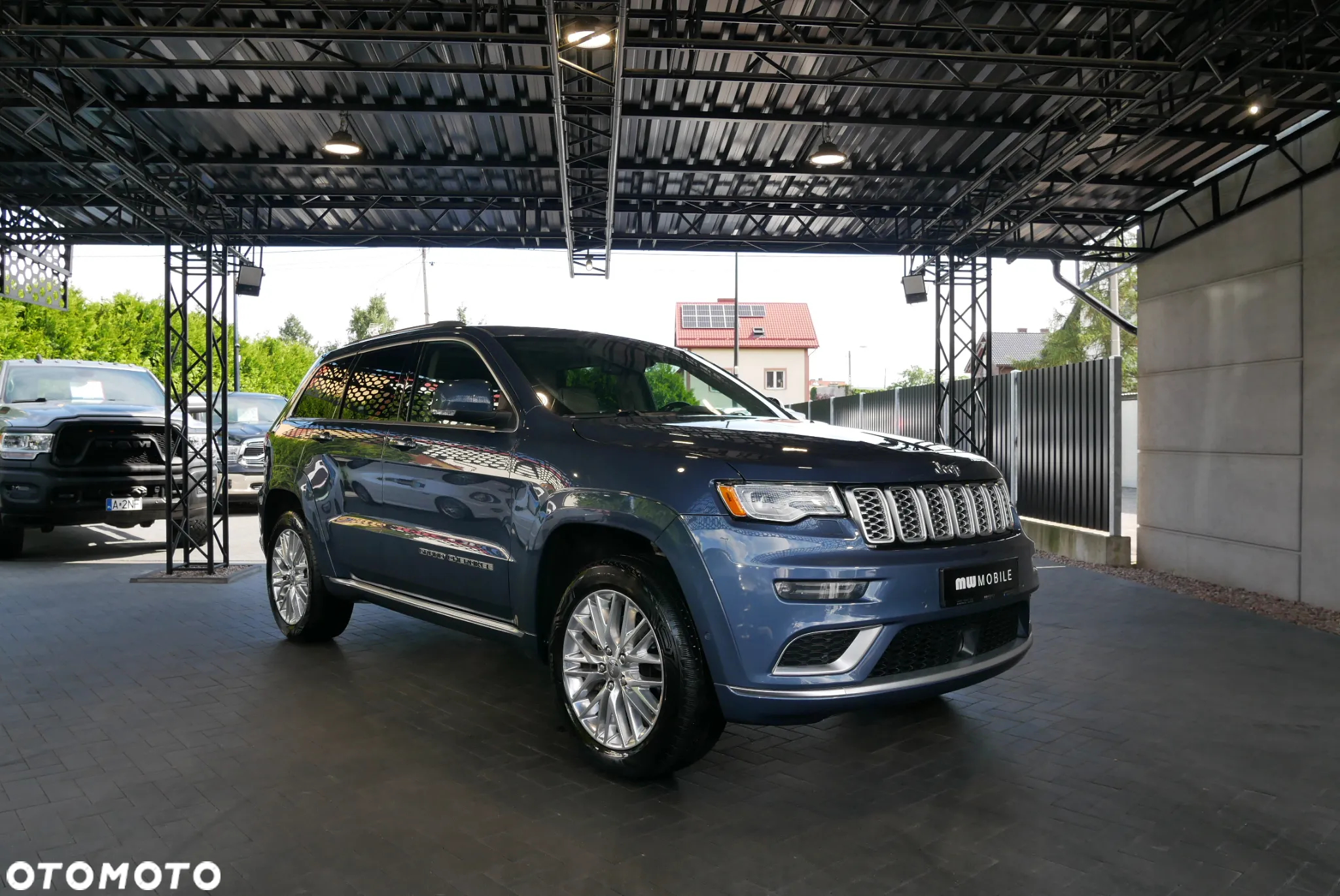 Jeep Grand Cherokee 5.7 V8 HEMI Summit - 2