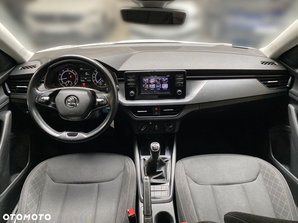 Skoda Scala - 10