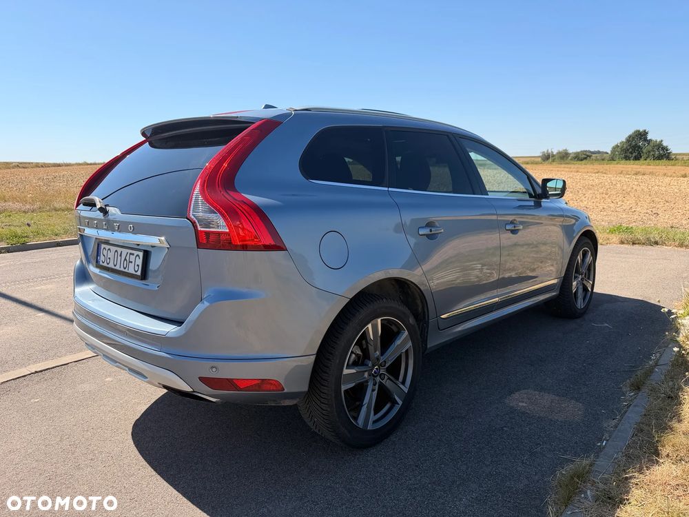 Volvo XC 60 - 4