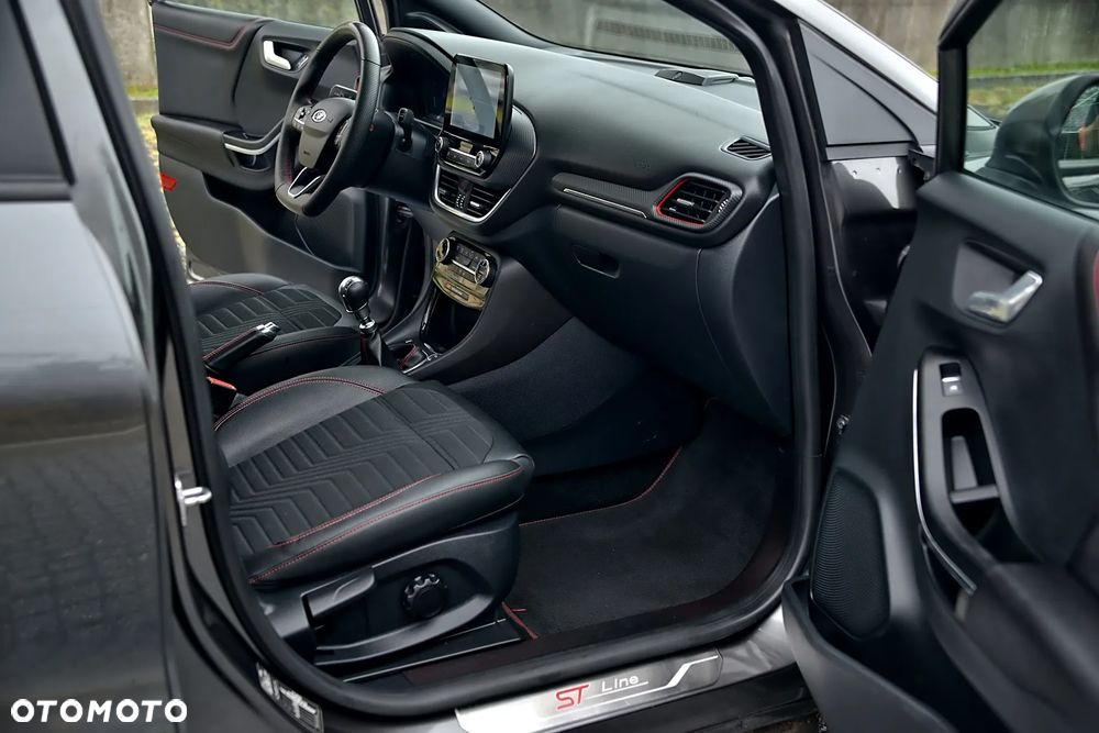 Ford Puma 1.0 EcoBoost Hybrid ST-LINE - 31
