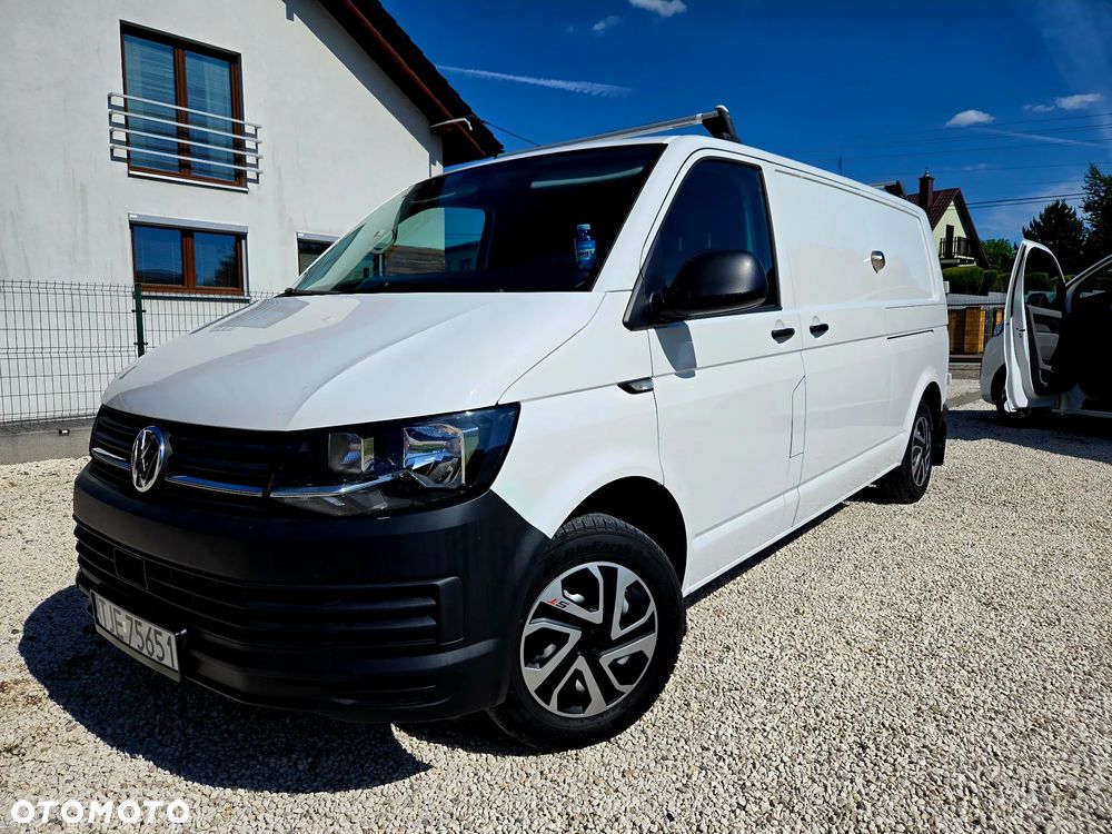 Volkswagen Transporter - 2