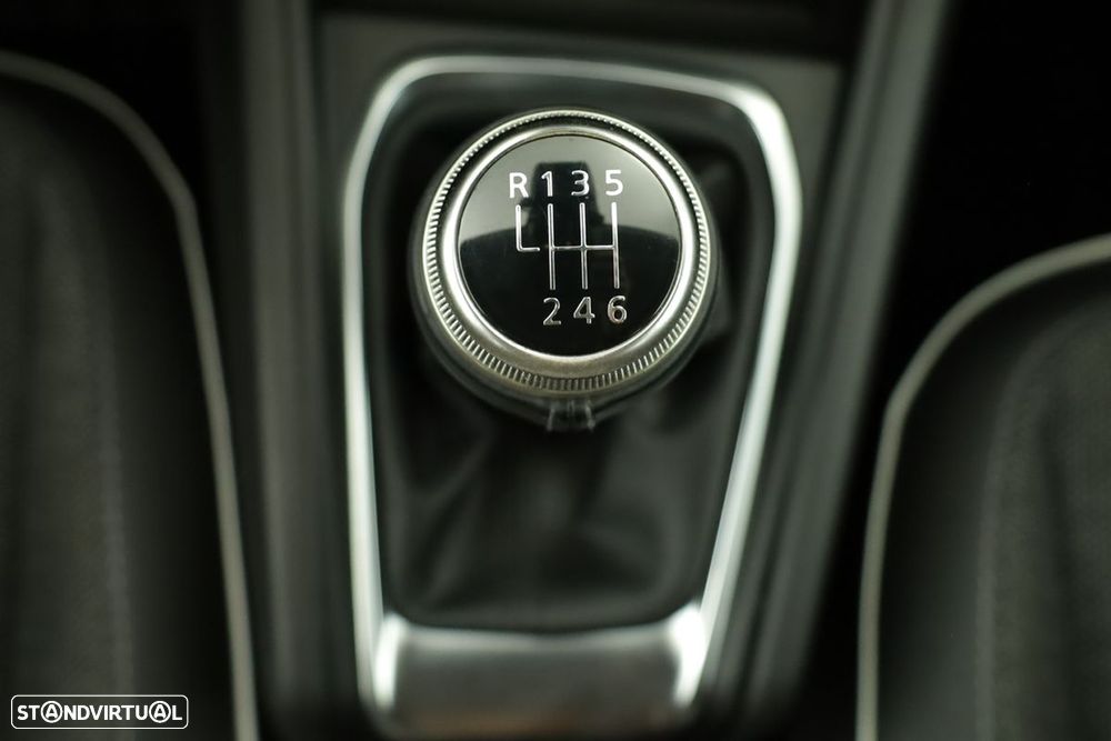 Renault Captur 1.0 TCe Techno Bi-Fuel - 14