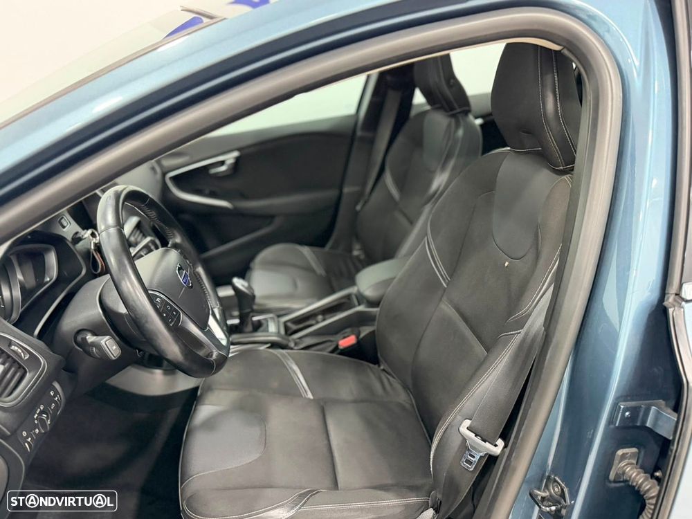 Volvo V40 1.6 D2 Momentum - 5