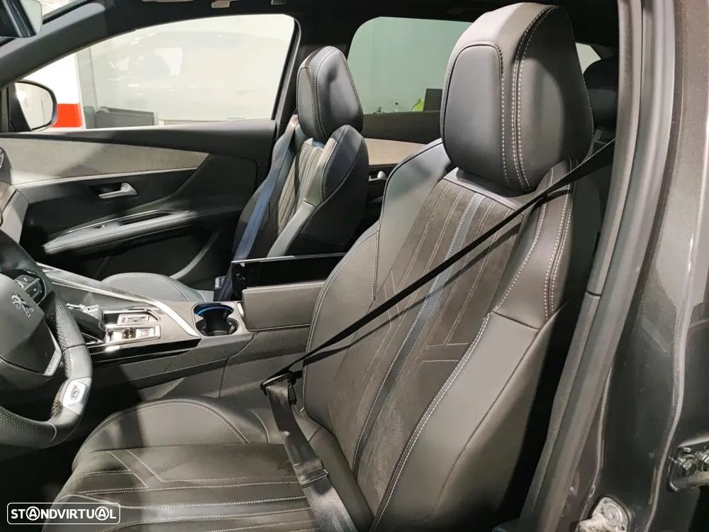 Peugeot 3008 1.5 BlueHDi GT EAT8 - 5