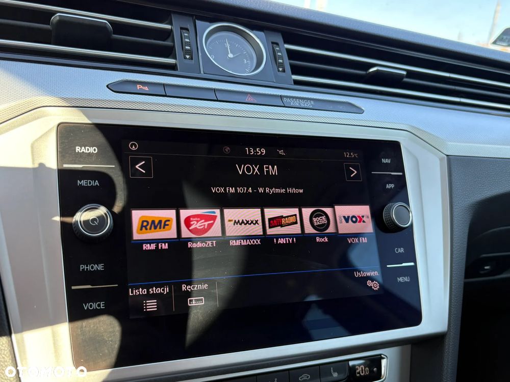 Volkswagen Passat 2.0 TDI EVO Business - 17