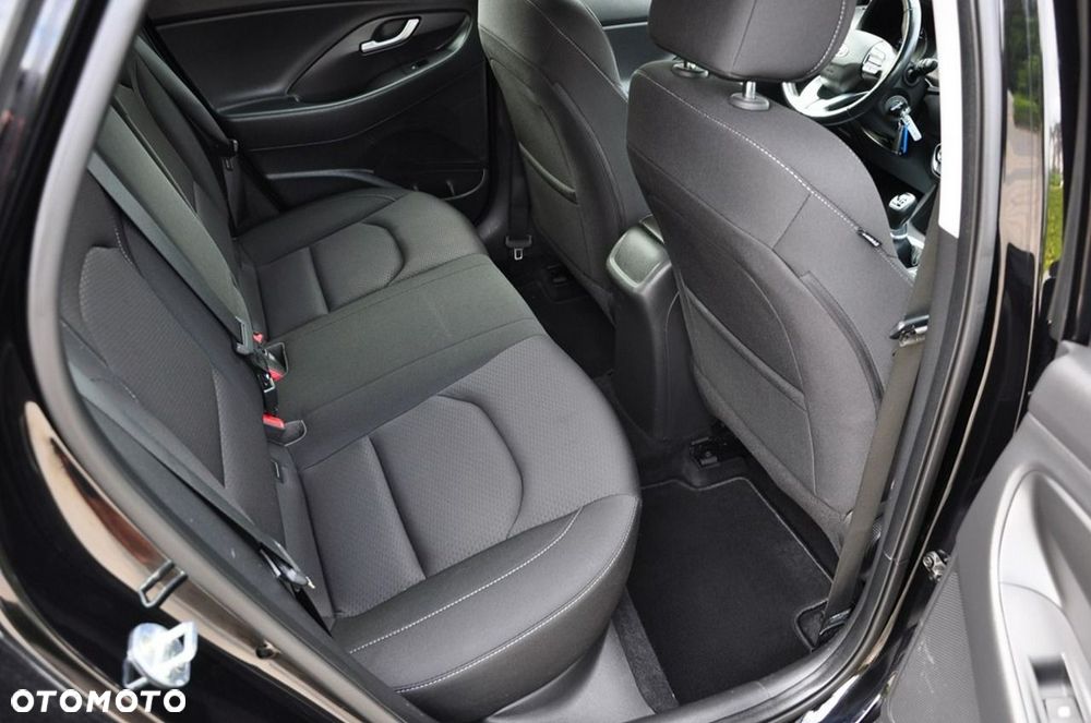 Hyundai i30 - 27