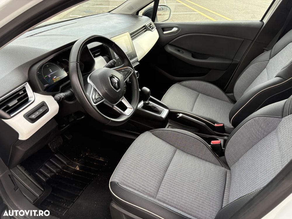 Renault Clio V E-Tech 145 Techno - 16