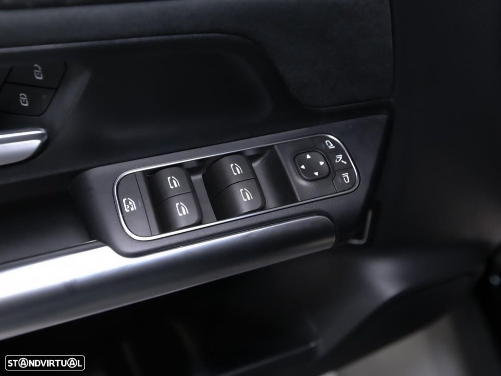 Mercedes-Benz EQA 350 4Matic AMG Line - 14