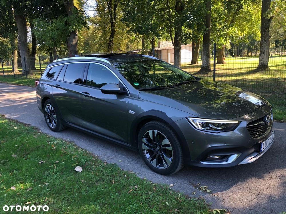 Opel Insignia Country Tourer 2.0 BiTrb D 4x4 Automatik Exclusive - 9