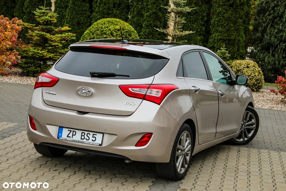 Hyundai i30 1.6 GDI DCT Premium - 8