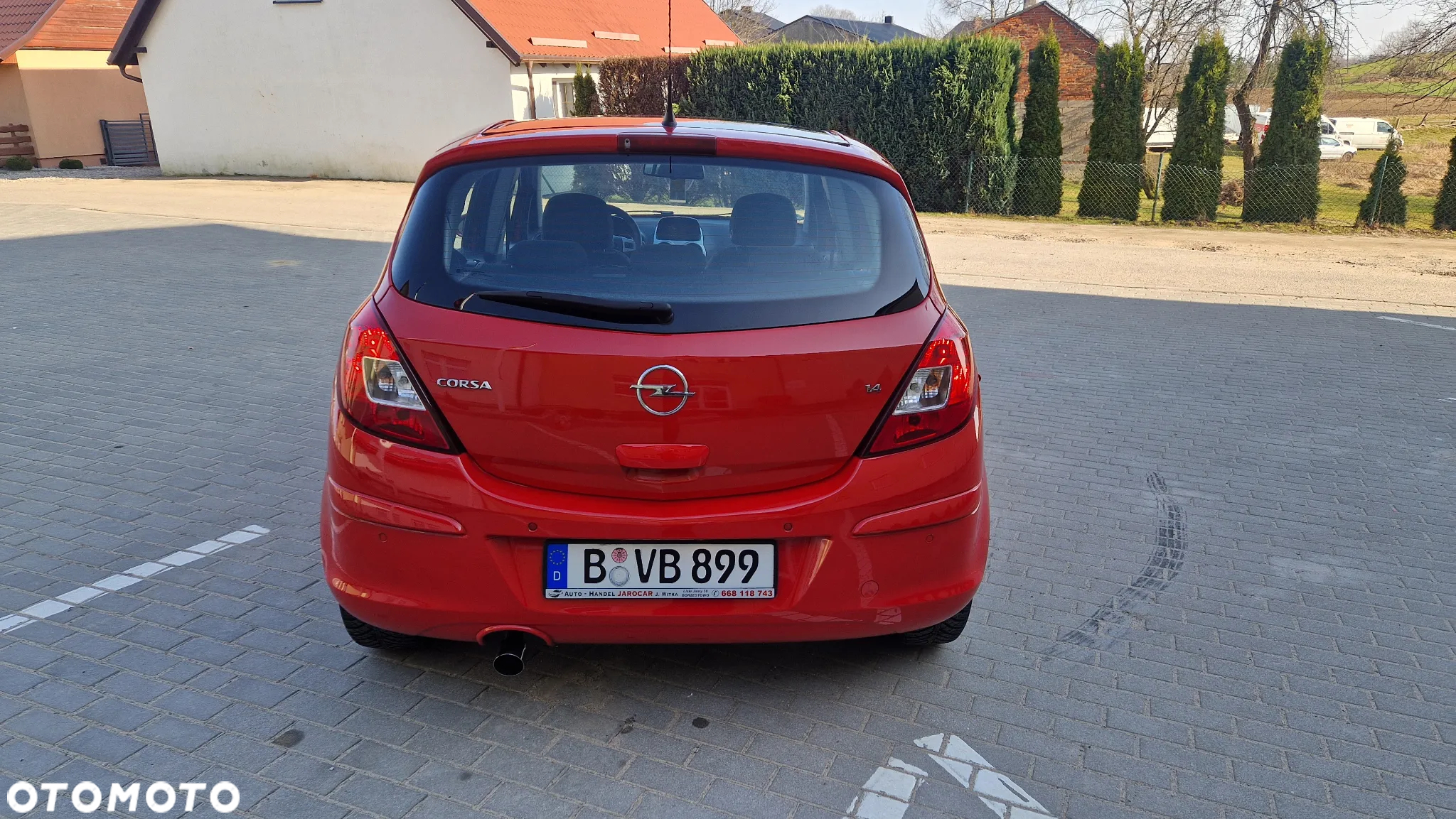 Opel Corsa 1.4 16V Cosmo - 11