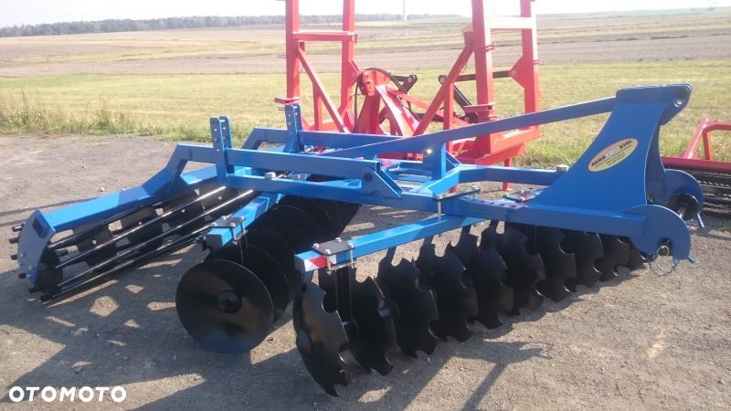 Inny Brona talerzowa talerzówka V od 1,4m 3,14 talerzowa X 2,7m 3,15m V 1,4m 1,6m 1,8m 2,0m 2,2m 2,4m 2,7m oraz ramy w kształcie X 2,7m i X 3,14m - 3