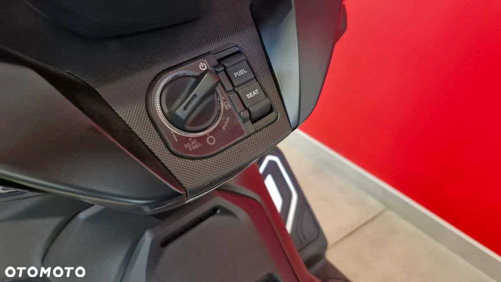 Honda NSS - 7