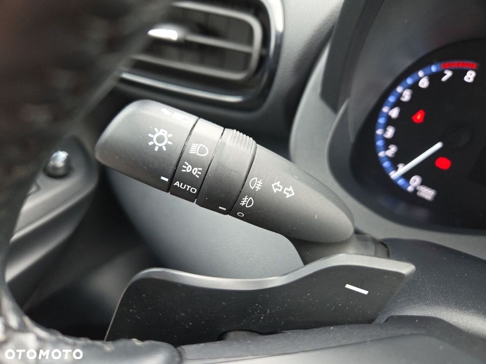 Toyota Yaris Cross 1.5 Comfort CVT - 18