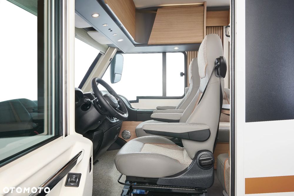 Carthago I 470 RB-LE "K" lightweight 3.5 t / Mercedes - 22