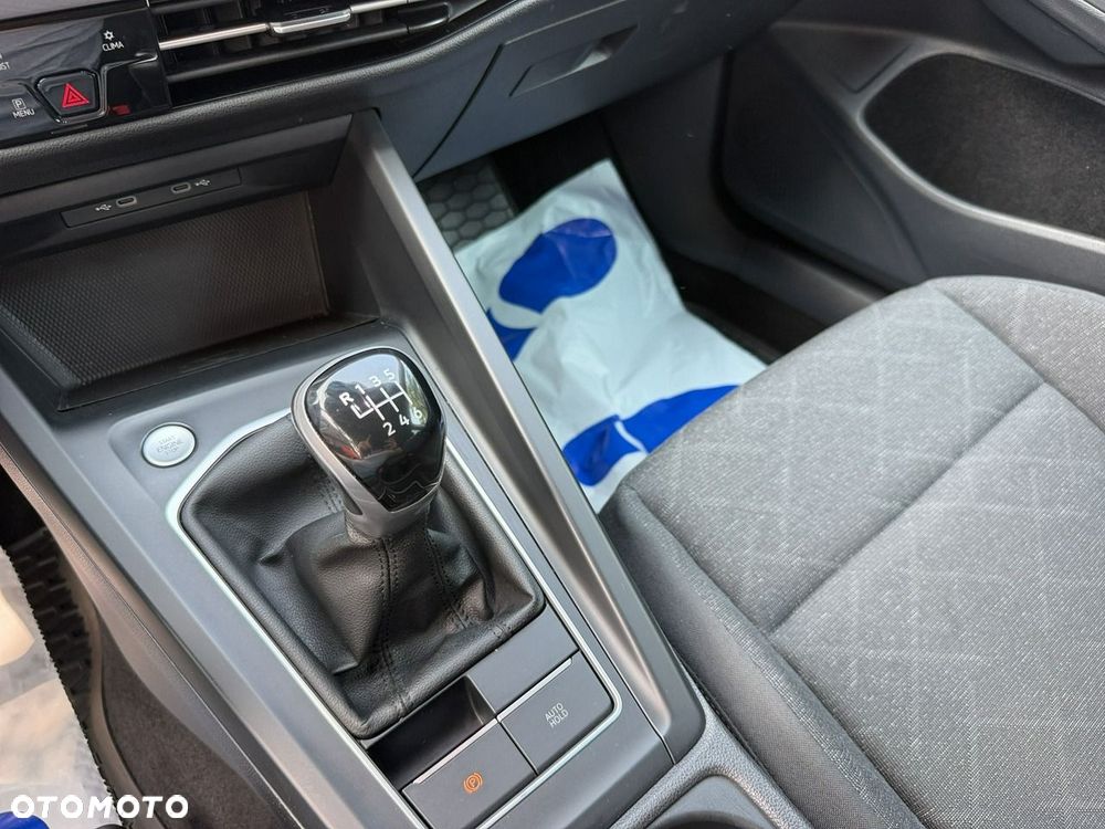 Volkswagen Golf - 14