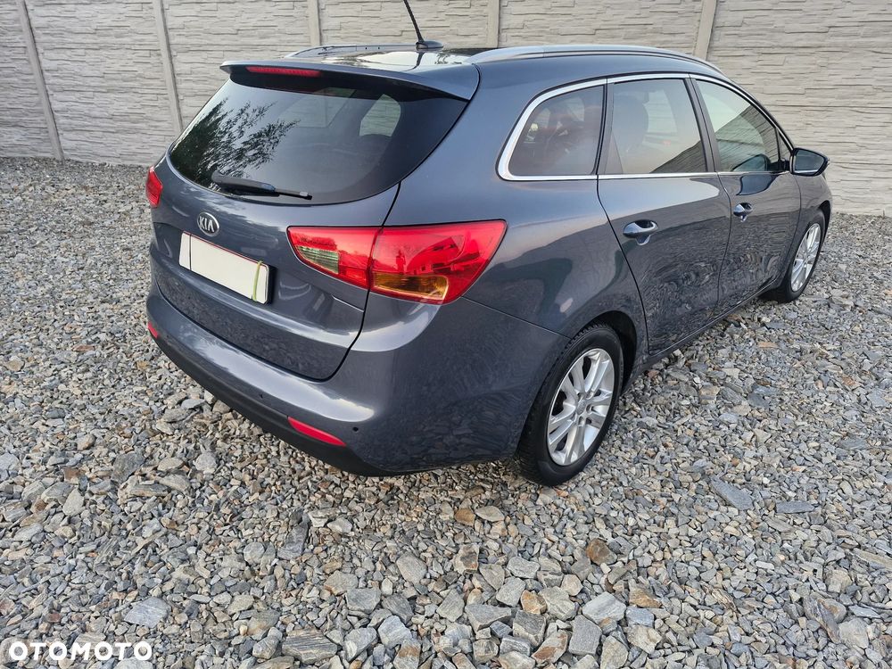 Kia Ceed - 15