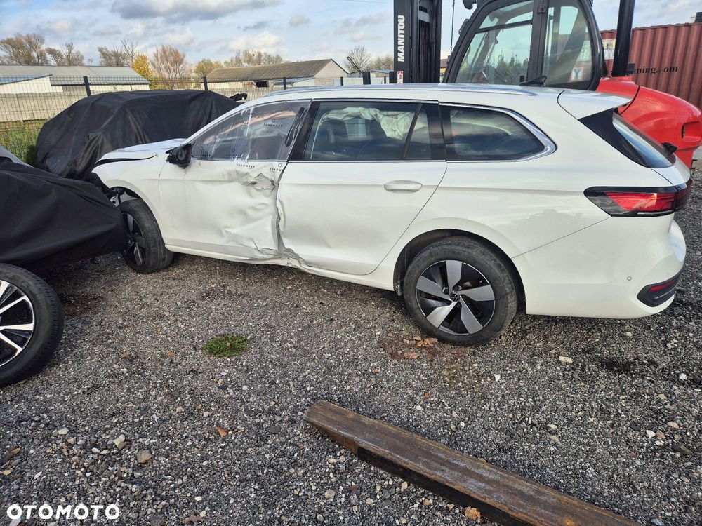 Volkswagen Passat 2025 photo 4