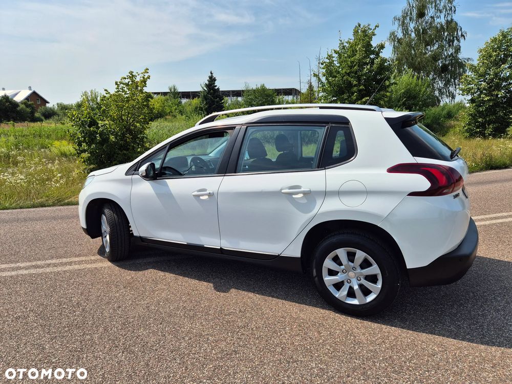 Peugeot 2008 PureTech 82 Active - 12