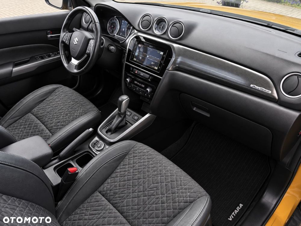 Suzuki Vitara 1.4 Boosterjet SHVS Elegance Sun 4WD - 28