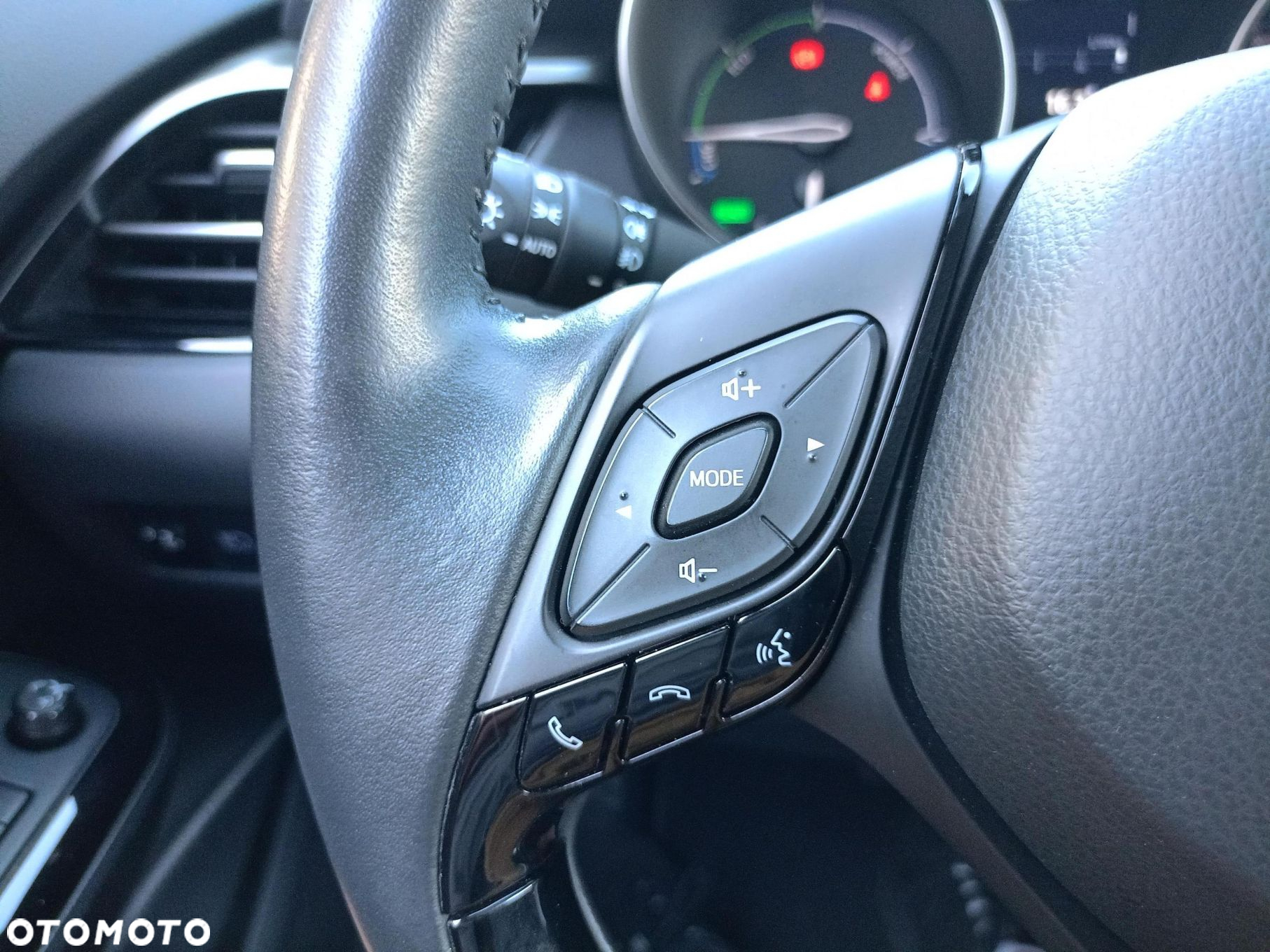 Toyota C-HR - 17