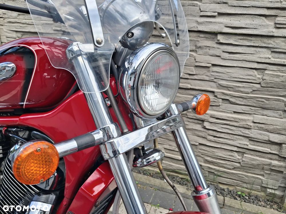 Suzuki VS - 12
