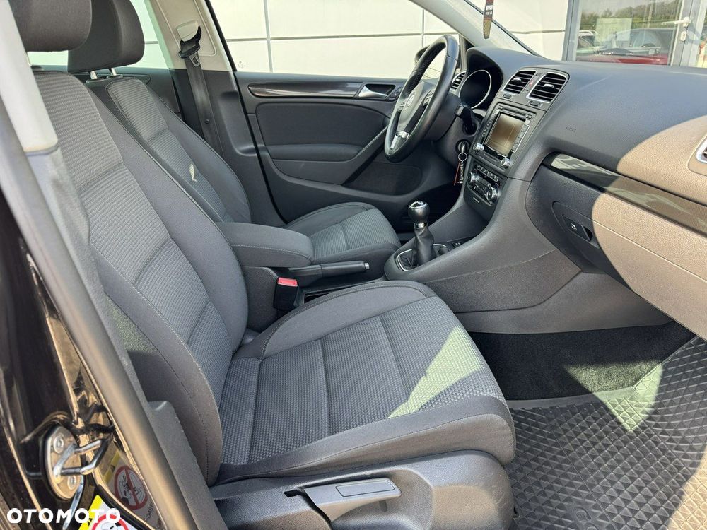 Volkswagen Golf 1.6 Comfortline - 20