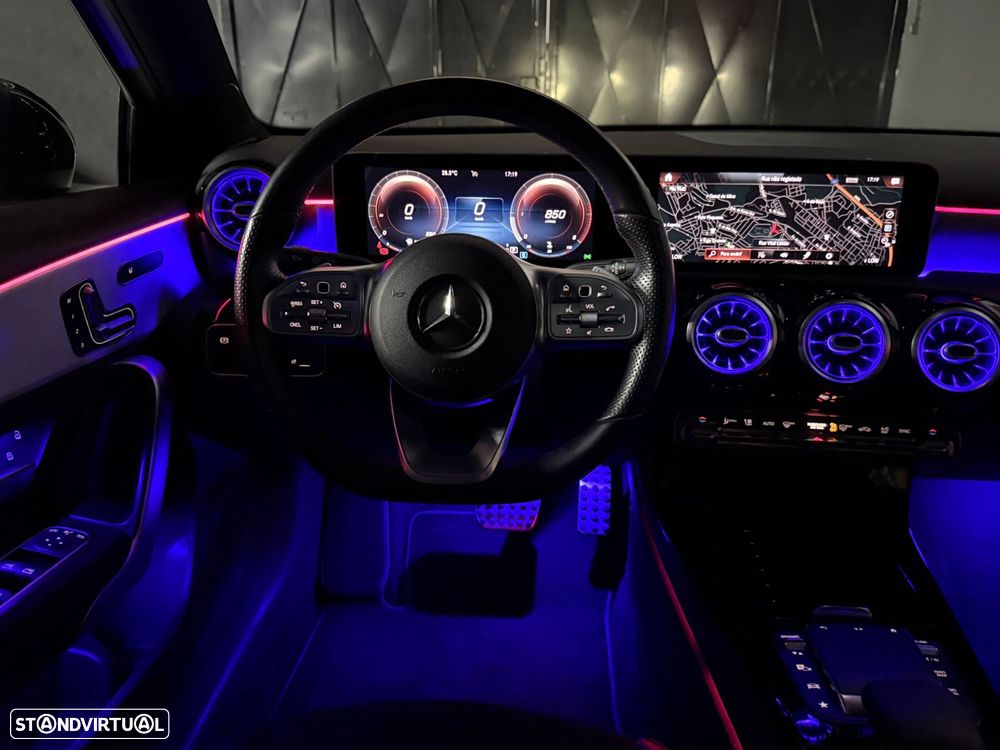 Mercedes-Benz A 180 7G-DCT Edition AMG Line - 25