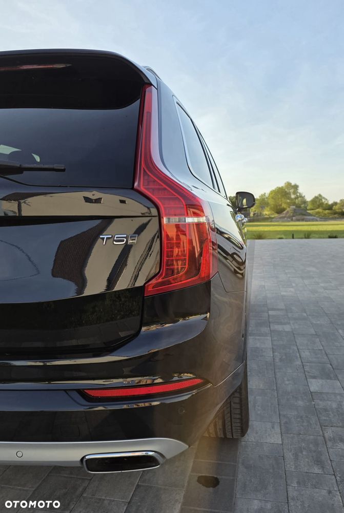 Volvo XC 90 - 5