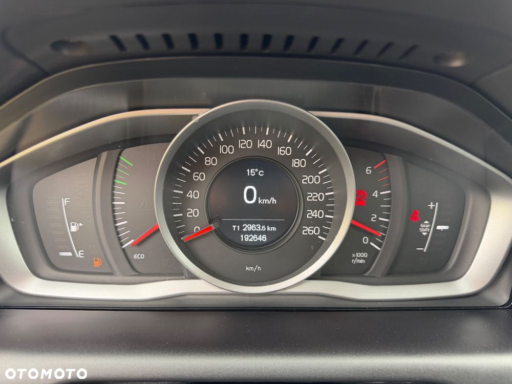 Volvo XC 60 D3 Drive-E Kinetic - 17