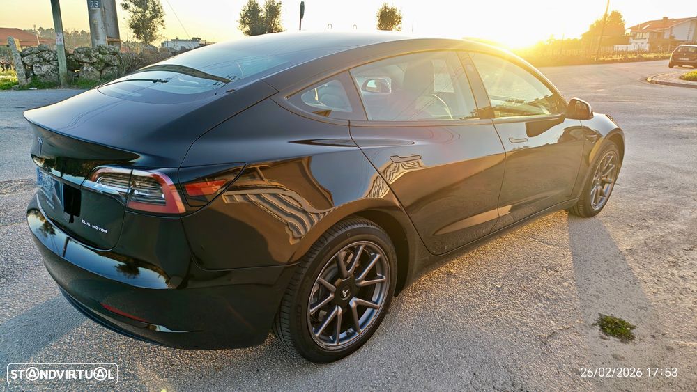 Tesla Model 3 Long-Range Dual Motor AWD - 6