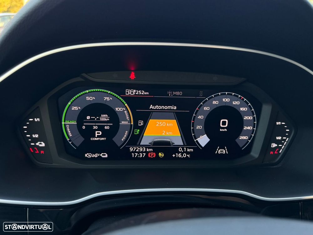 Audi Q3 45 TFSIe S tronic - 26