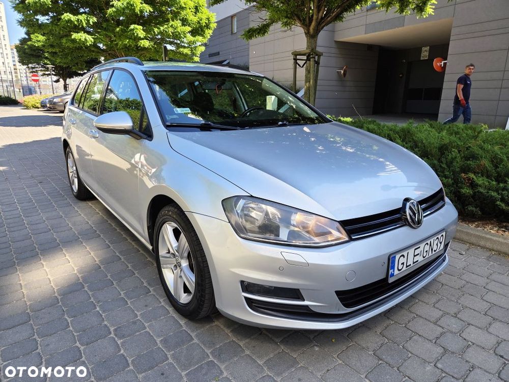 Volkswagen Golf 1.6 TDI BMT Comfortline - 1