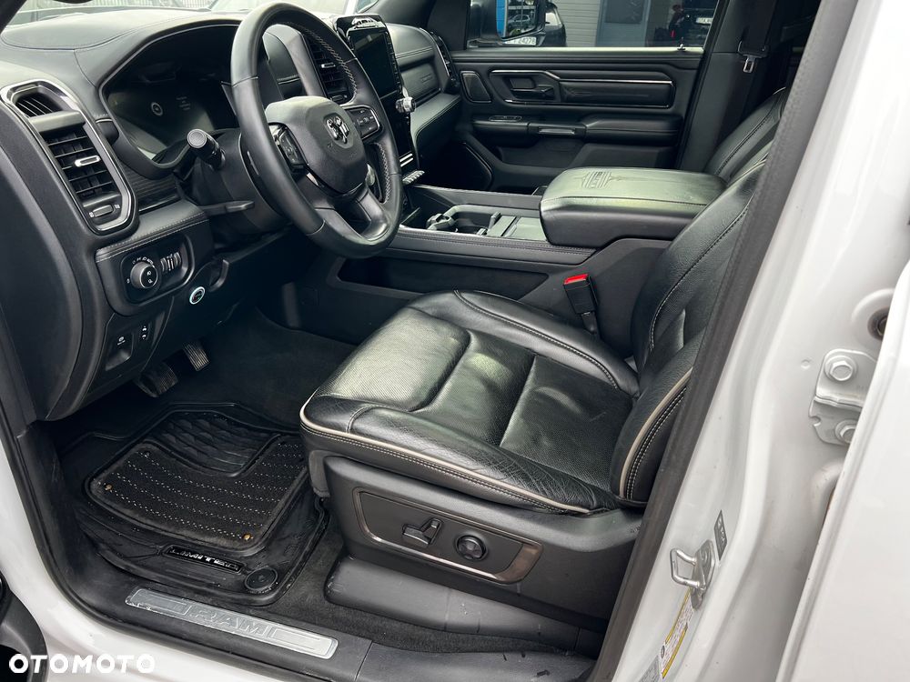 RAM 1500 Crew Cab Limited - 9