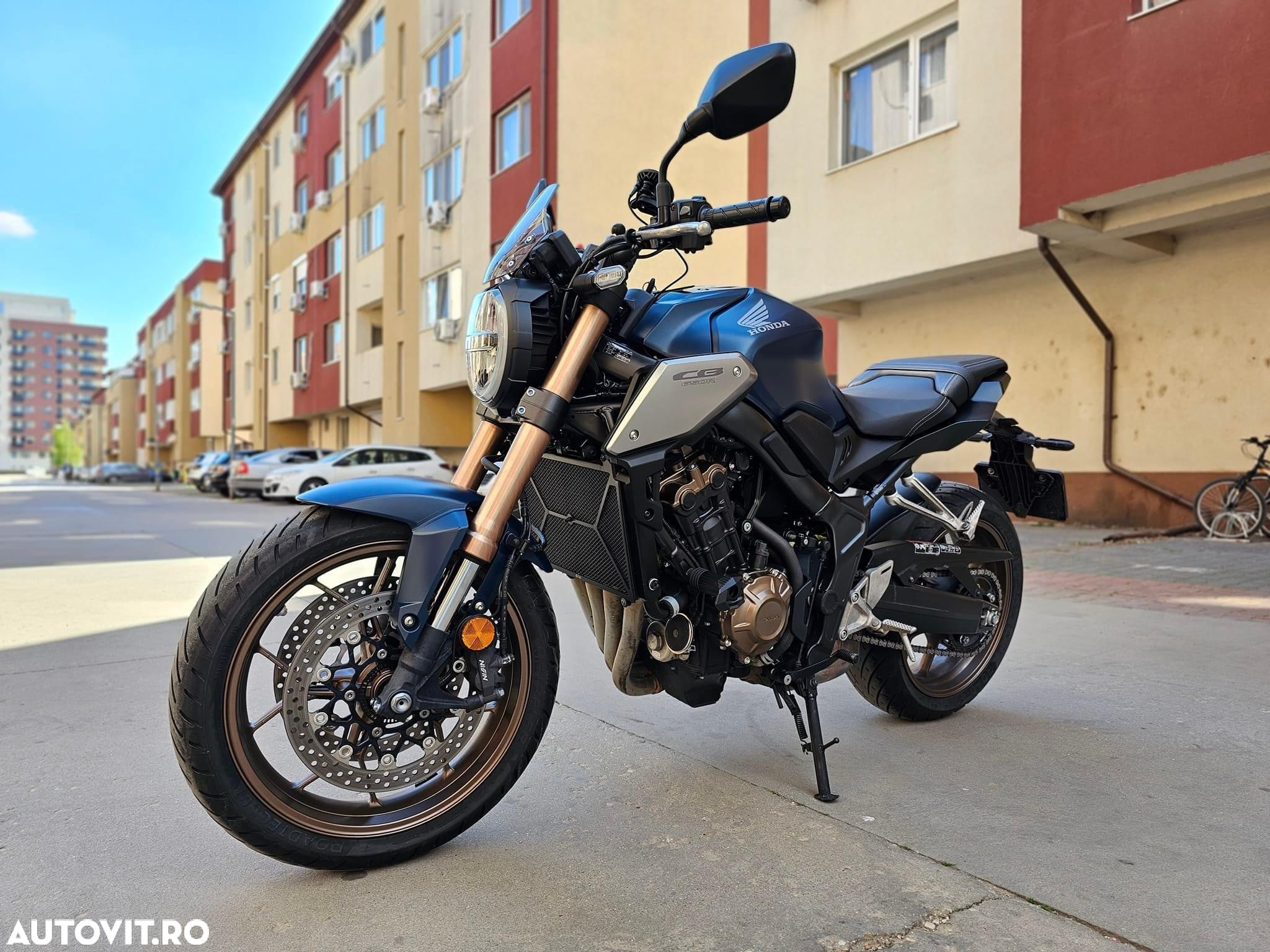 Honda CB 650R - 2
