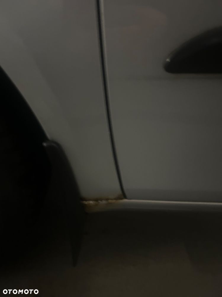 Skoda Fabia ver-1-4-tdi-style - 12