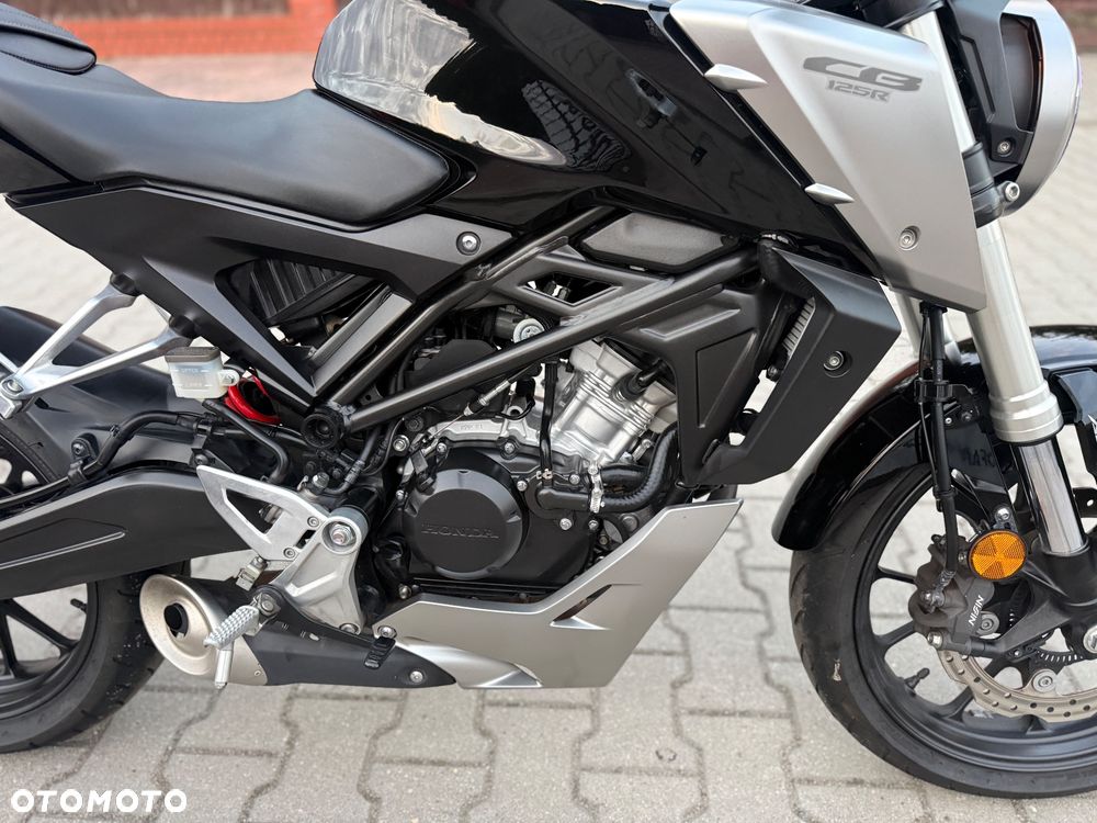 Honda CB - 8