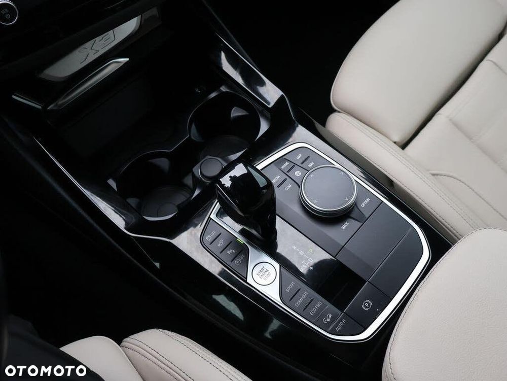 BMW X3 xDrive30i M Sport - 24