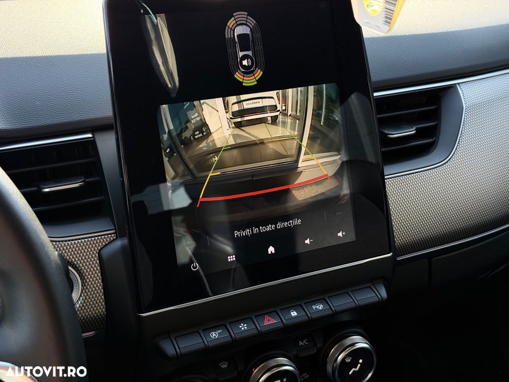 Renault Arkana MHEV 160 EDC Techno - 17