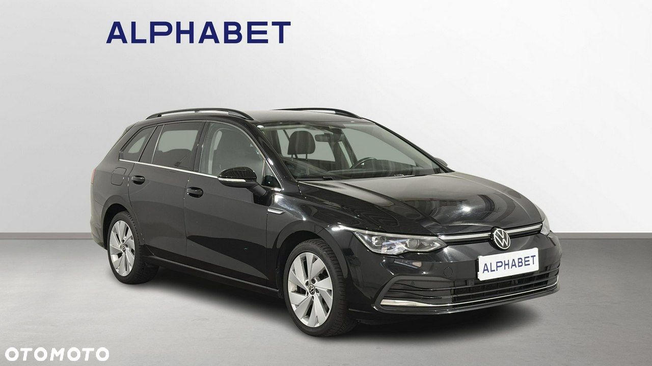Volkswagen Golf - 8