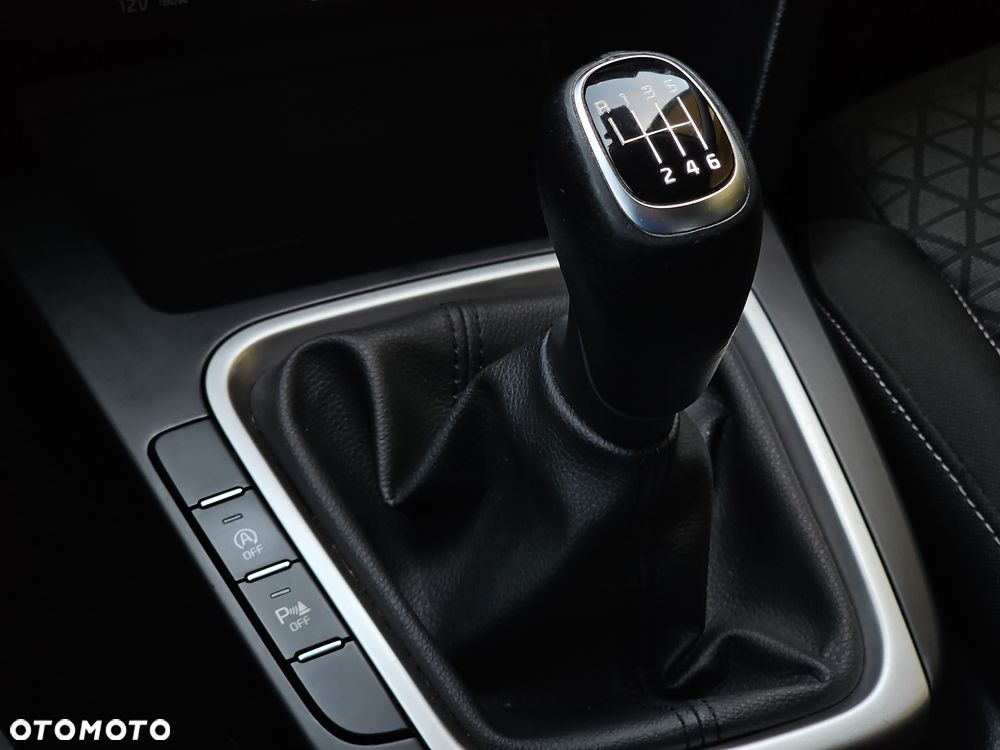 Kia Ceed 1.4 T-GDI M - 27
