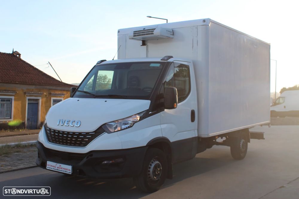 Iveco Daily 35-140 HiMatic // C/FRIO - 2