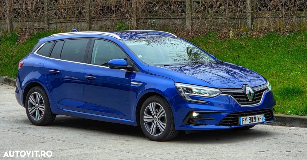 Renault Megane BLUE dCi 115 EDC BOSE EDITION - 8