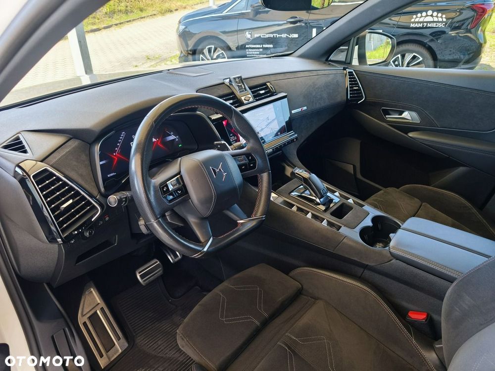 DS Automobiles DS 7 Crossback - 17