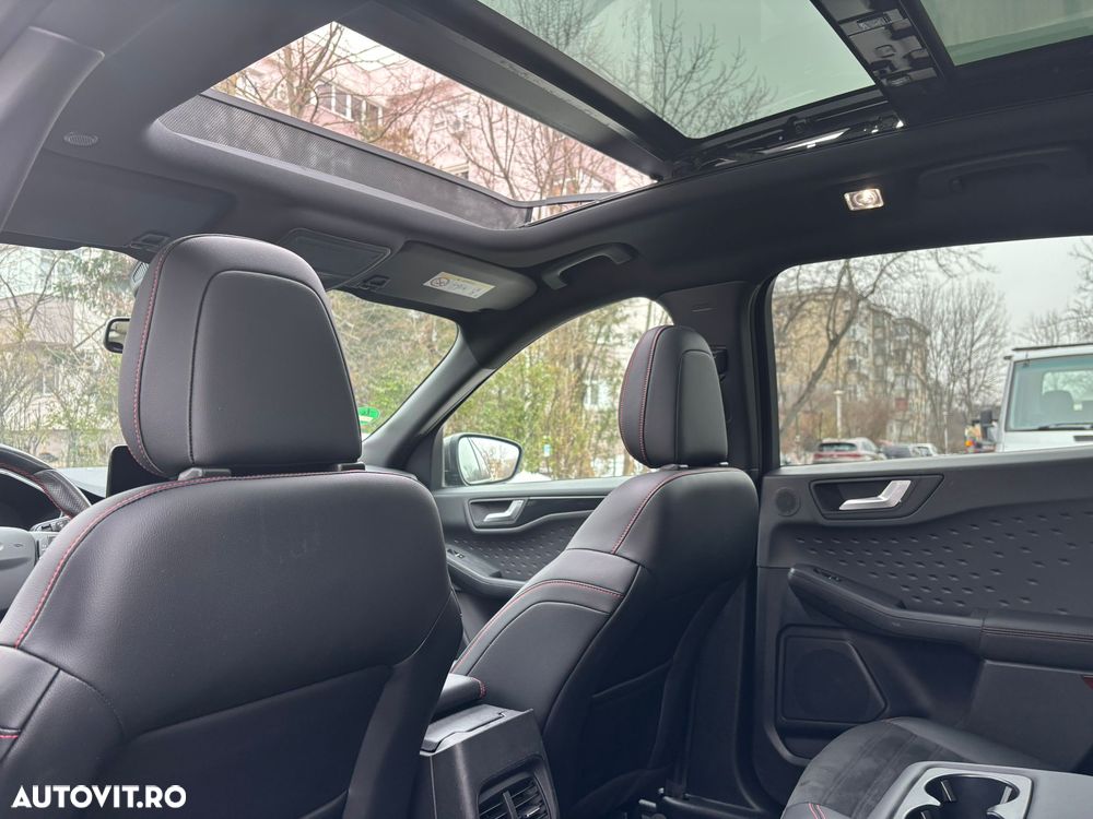 Ford Kuga 2.5 Duratec PHEV ST-LINE X - 12