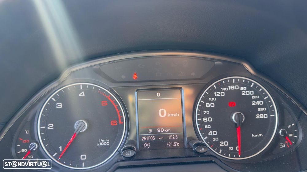 Audi Q5 2.0 TDi Business Line - 13