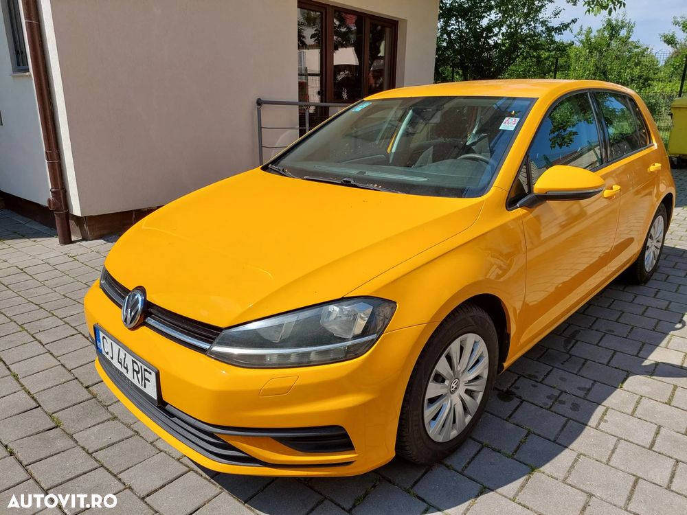Volkswagen Golf 1.6 TDI Comfortline - 1