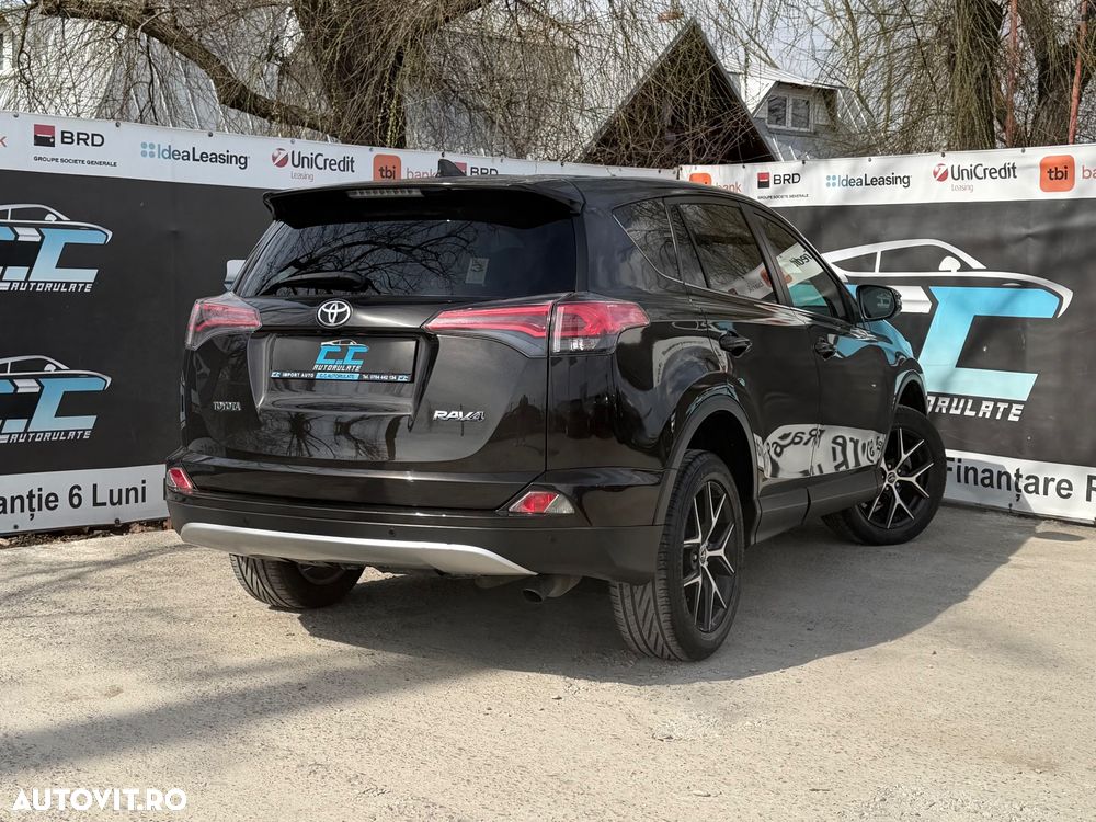 Toyota RAV4 2.0 D-4D 4x2 Start-Stop Edition-S - 4