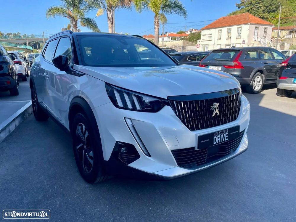 Peugeot 2008 1.2 PureTech GT Line - 4