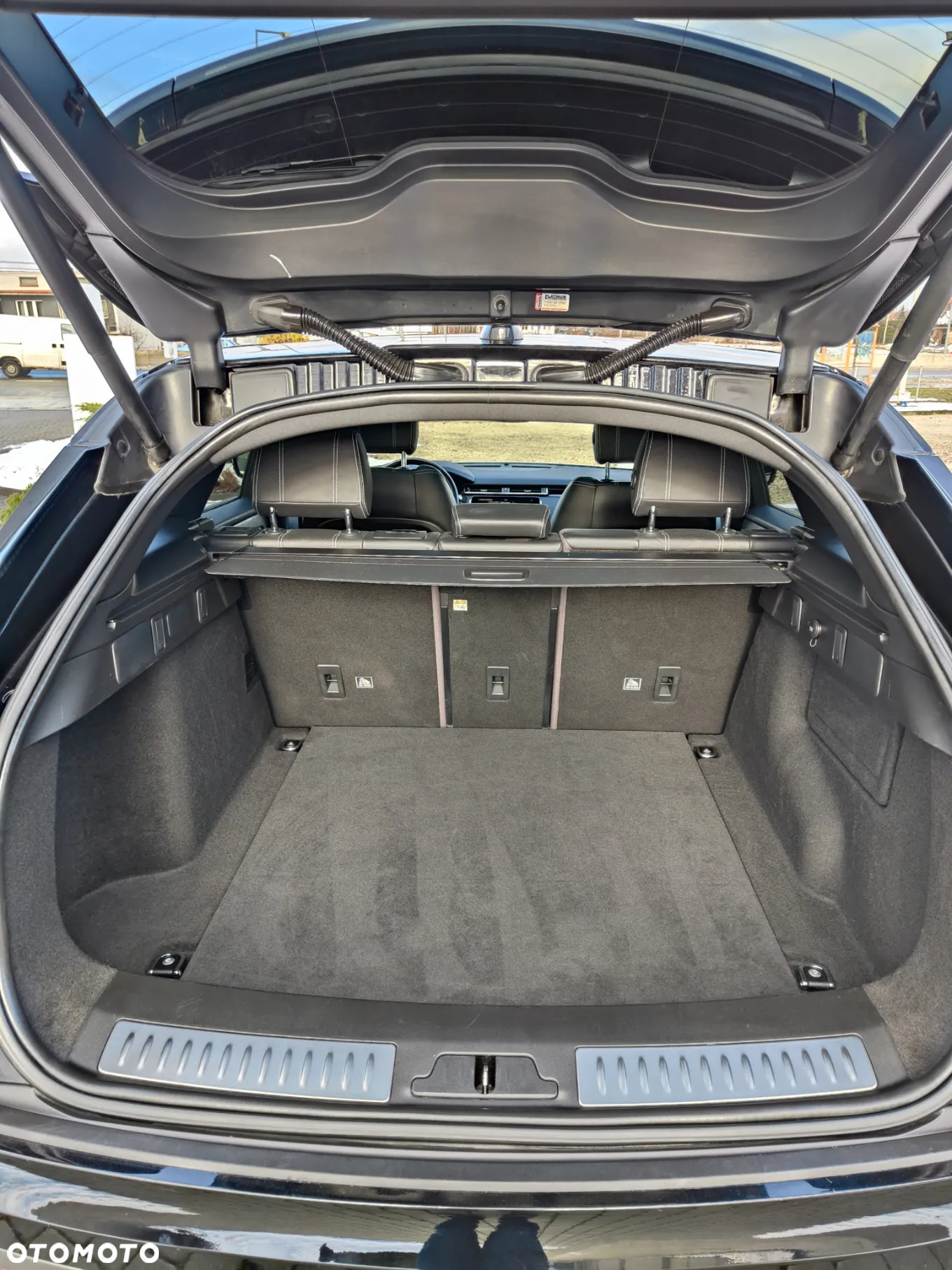 Land Rover Range Rover - 31